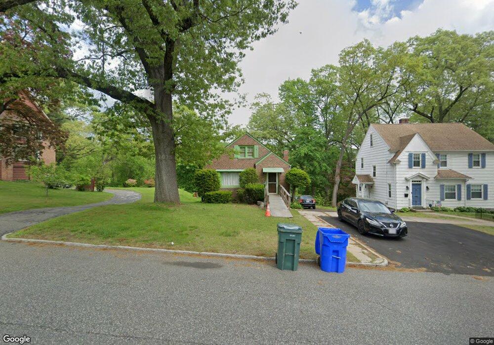 201 Norfolk St, Springfield, MA 01109 - photo 1