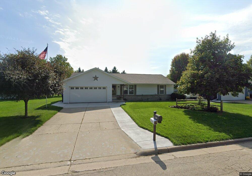 1411 W Burbank Ave, Janesville, WI 53546 - photo 1