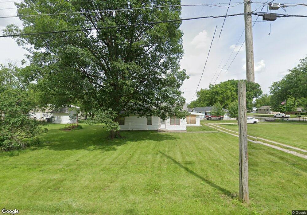 4215 NE 28th St, Des Moines, IA 50317 - photo 1