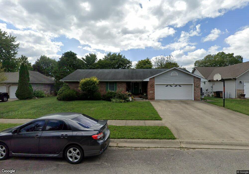 3270 Concord Ct, Columbus, IN 47203 - photo 1