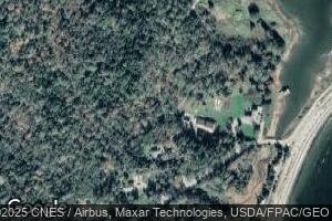 42 Point View Ln, Owls Head, ME 04854