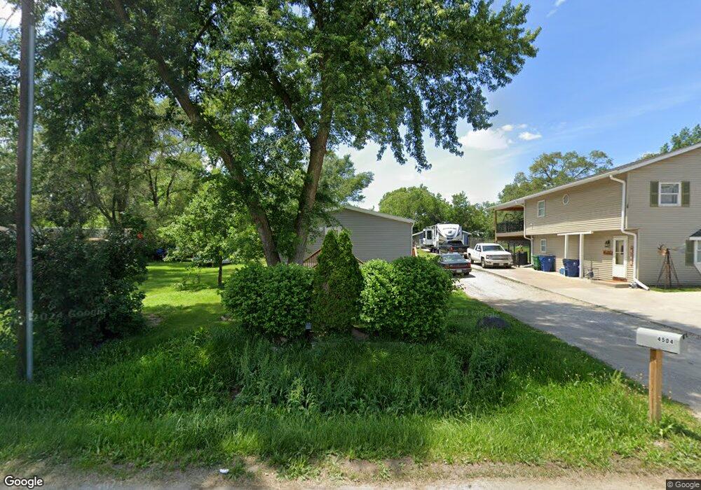 4504 NE 26th St, Des Moines, IA 50317 - photo 1