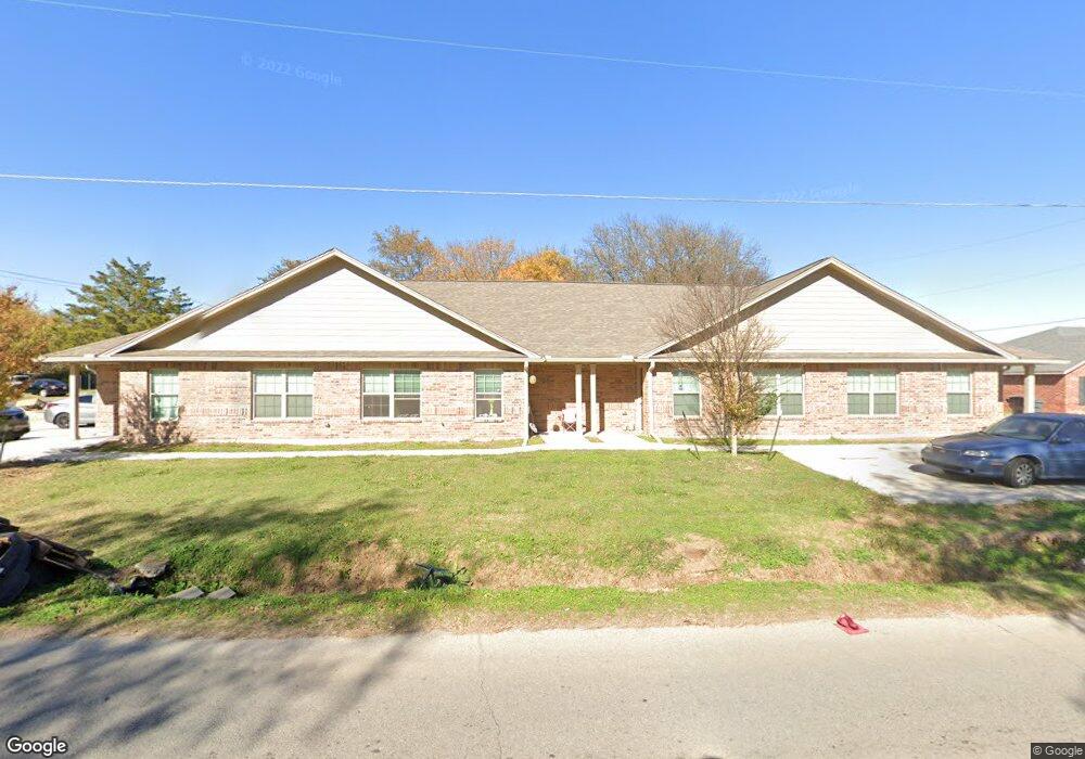 611 Myall Rd SW, Ardmore, OK 73401 - photo 1