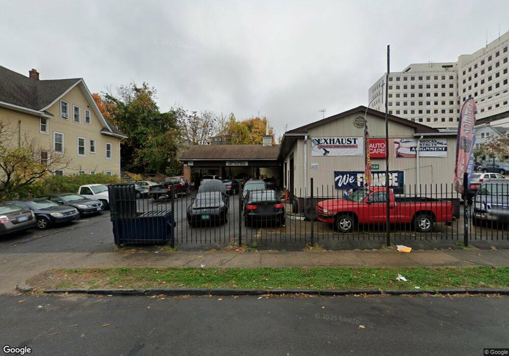 803 Lindley St unit 819, Bridge Port, CT 06606 - photo 1