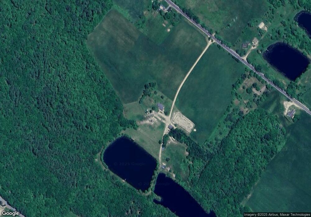 557 S Barnstead Rd, Center Barnstead, NH 03225 - photo 1