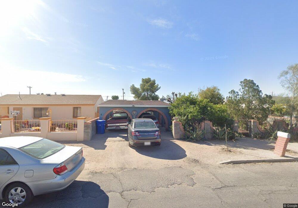 330 E Waverly St, Tucson, AZ 85705 - photo 1