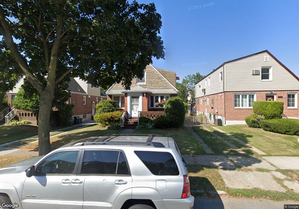 5808 192nd St, Fresh Meadows, NY 11365 - photo 1