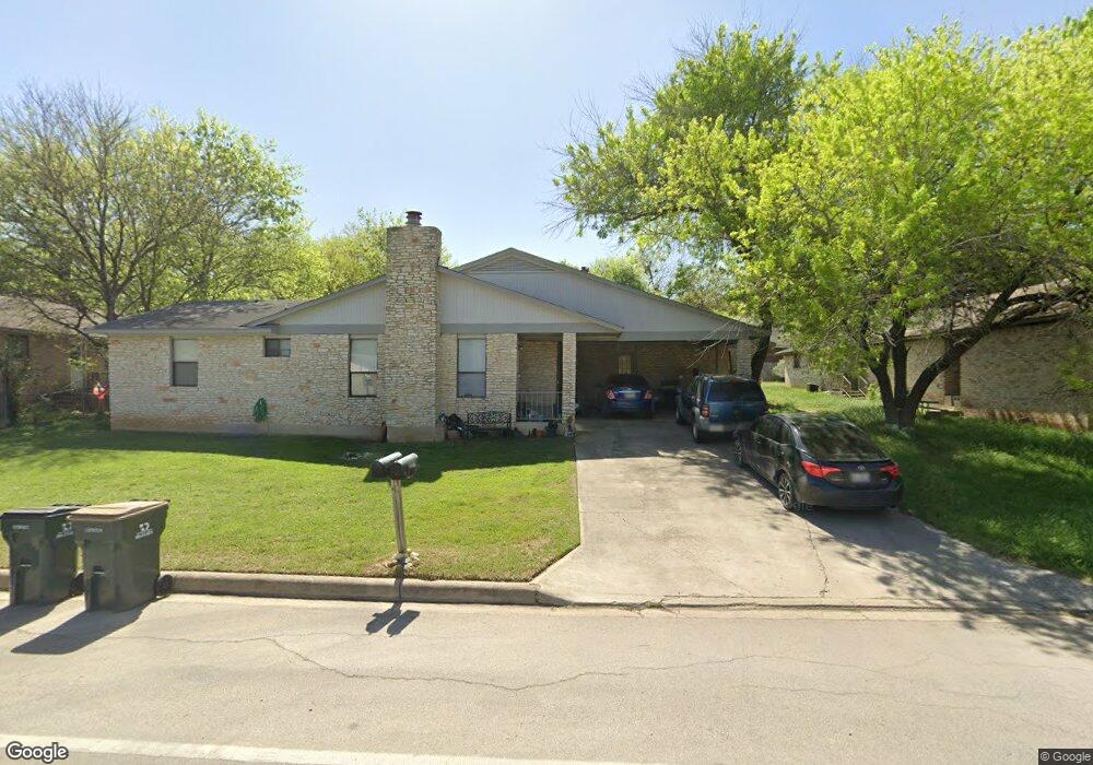 242 Craddock Ave, San Marcos, TX 78666 - photo 1