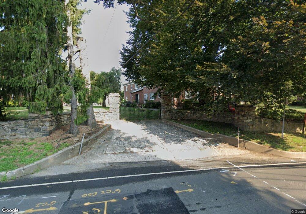 252 Glenbrook Rd unit C, Stamford, CT 06906 - photo 1