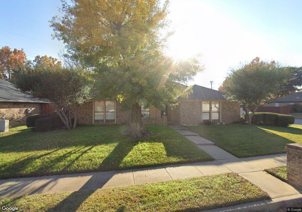 2028 Brightwood Dr, Bedford, TX 76021 - photo 1