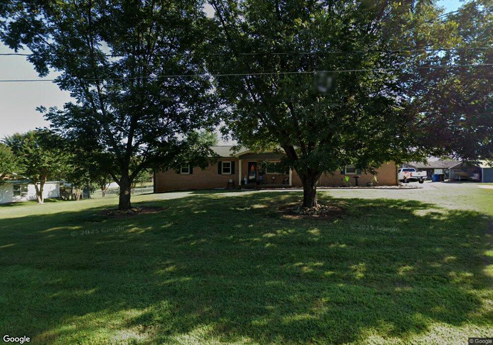 3520 36th Street Place NE, Hickory, NC 28601 - photo 1