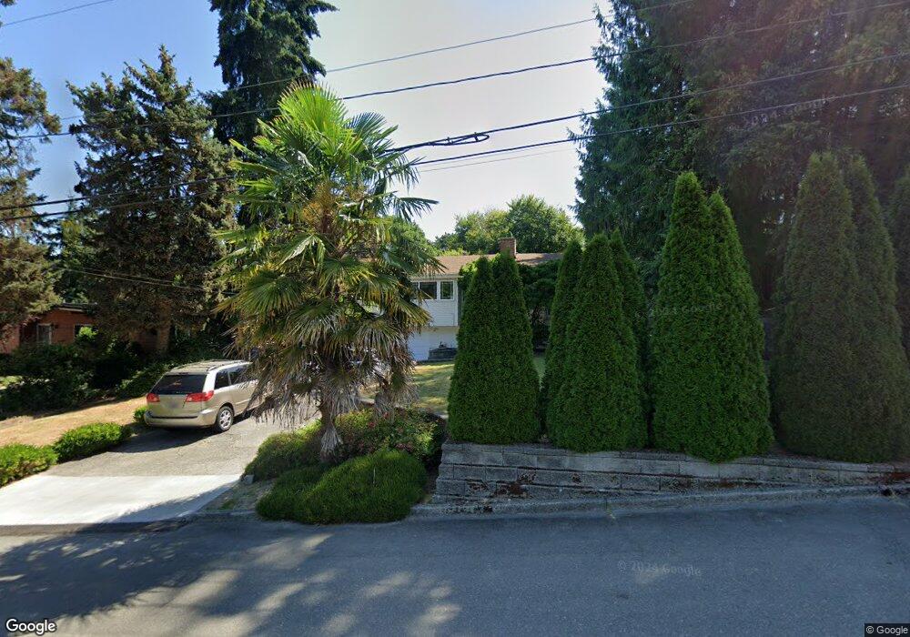 3712 77th Ave SE, Mercer Island, WA 98040 - photo 1