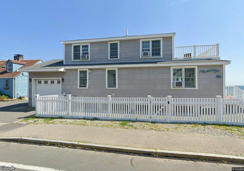 432 Ocean St (2016 Summer Rental) unit 1, Marshfield, MA 02050 - photo 1