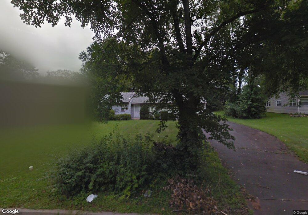 20 Woodrow Rd, Kendall Park, NJ 08824 - photo 1