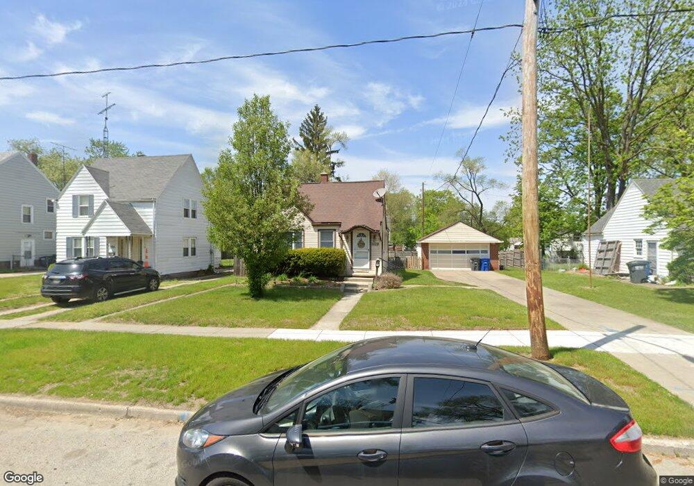 2702 Gracewood Rd, Toledo, OH 43613 - photo 1