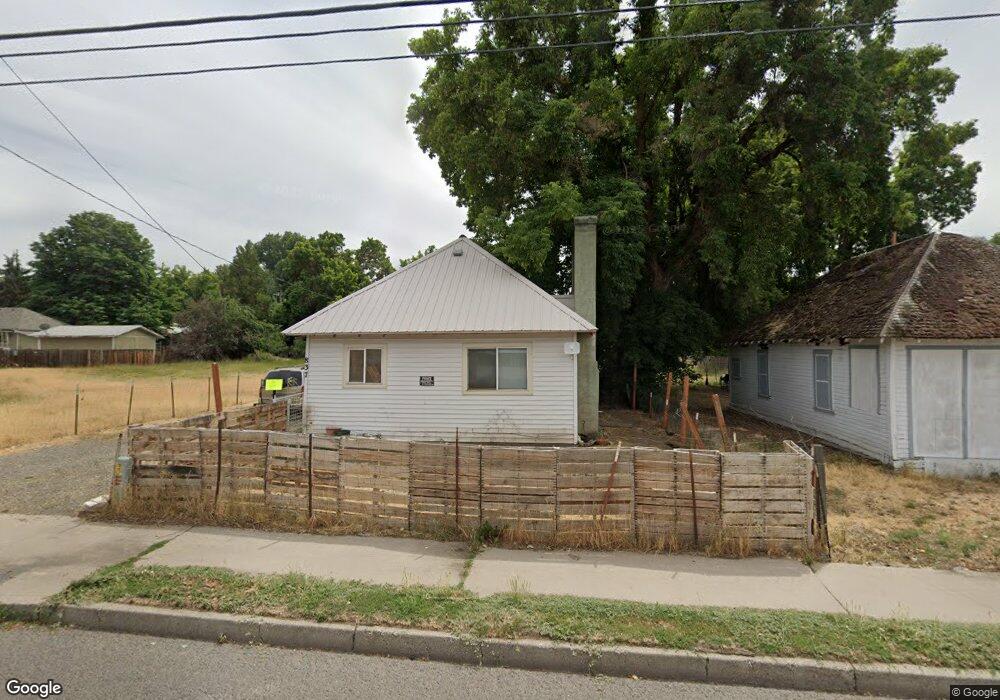 837 N 4th St, Lakeview, OR 97630 - photo 1