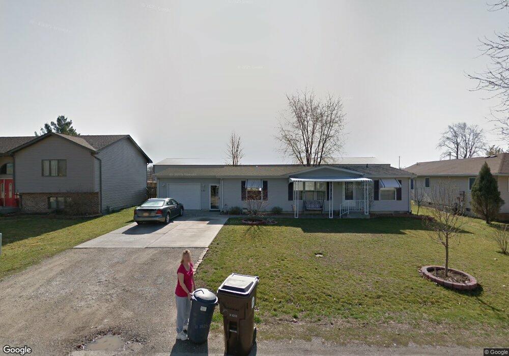 1612 N Logan St, Lincoln, IL 62656 - photo 1