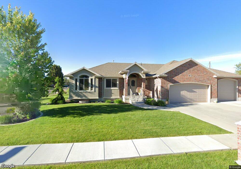 2277 W 4900 S, Roy, UT 84067 - photo 1