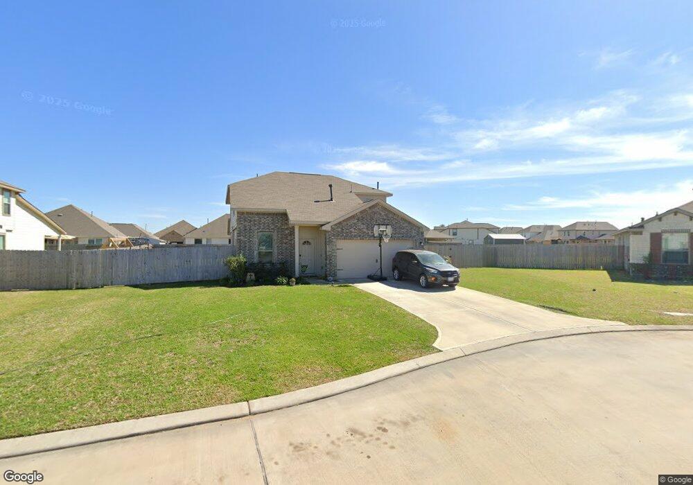 1035 Brahma Cir, East Bernard, TX 77435 - photo 1