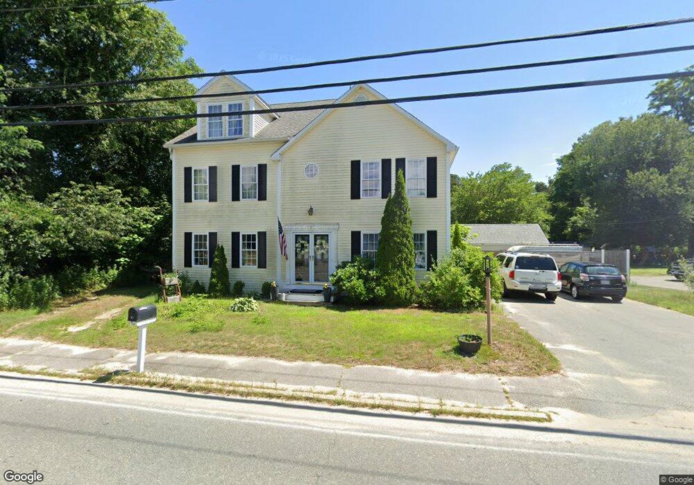 10 Fearing Hill Rd, Wareham, MA 02571 - photo 1