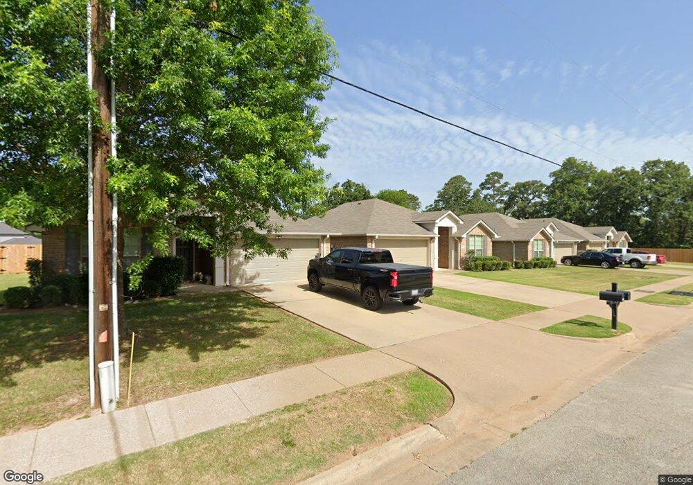 5917 Pine Cone Ln, Tyler, TX 75707 - photo 1