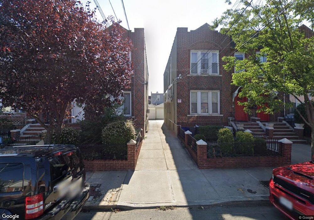 2515 45th St, Astoria, NY 11103 - photo 1