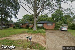 1202 Lake Dr, Amory, MI 38821