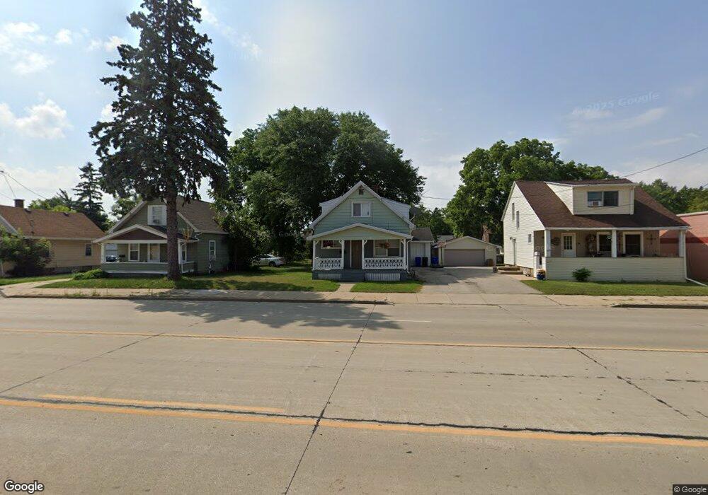 1027 W Wisconsin Ave, Appleton, WI 54914 - photo 1