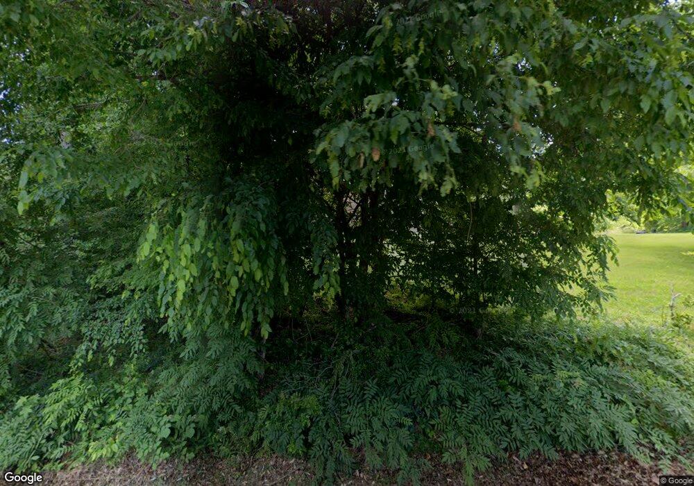 8201 Beechwood Ln, Clinton, MD 20735 - photo 1