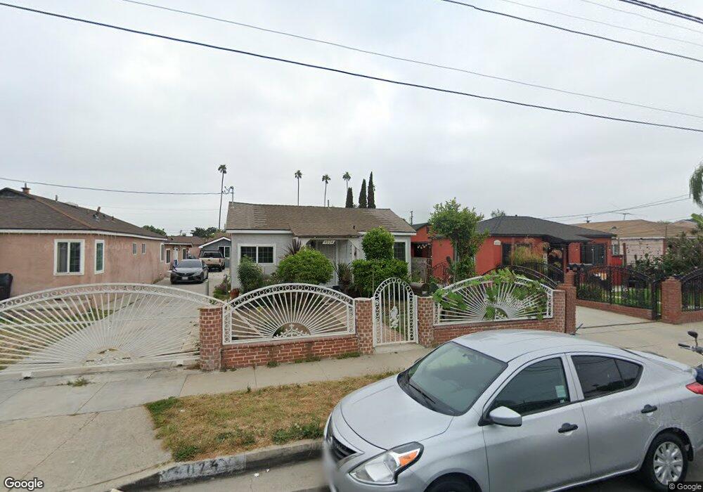 4024 W 103rd St, Inglewood, CA 90304 - photo 1