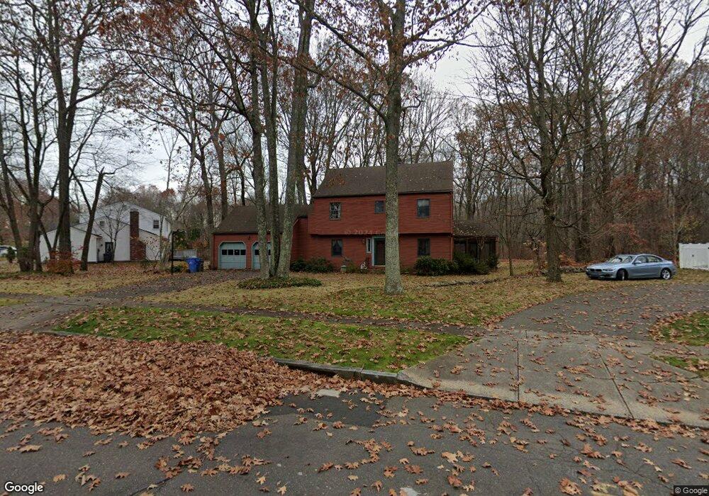 236 Knollwood Rd, Manchester, CT 06042 - photo 1