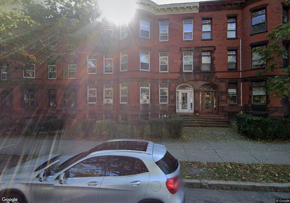 1905 Beacon St unit 4, Brookline, MA 02445 - photo 1