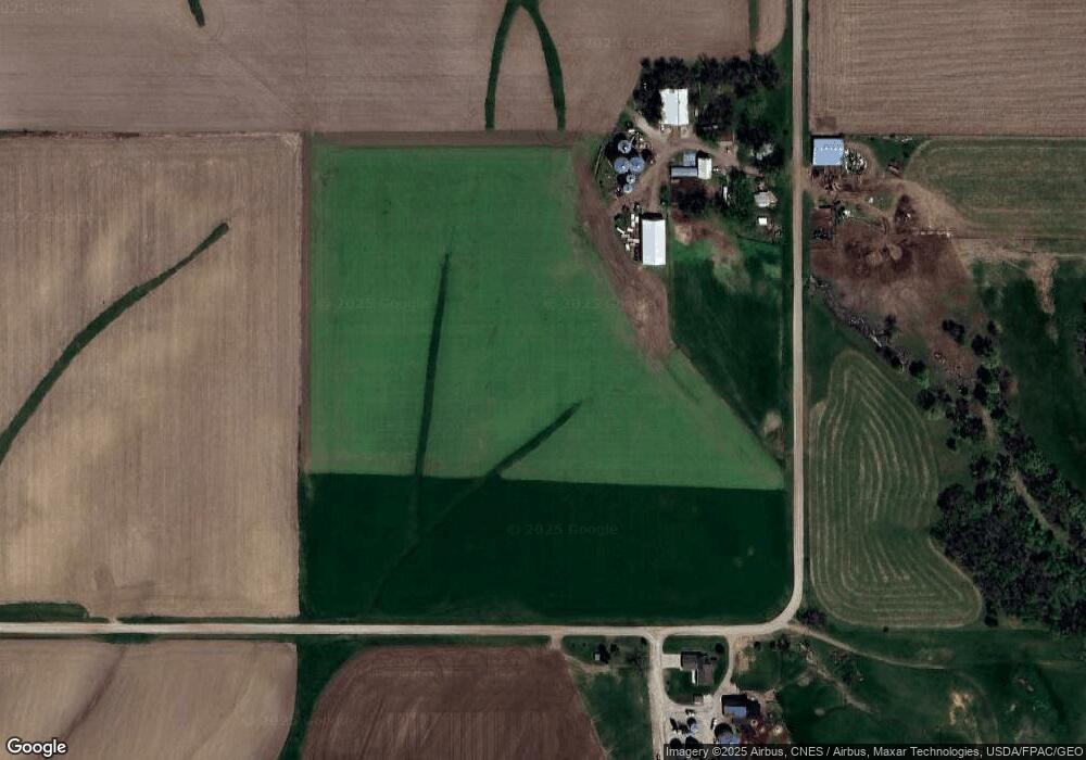 5005 E 36th St S, Newton, IA 50208 - photo 1