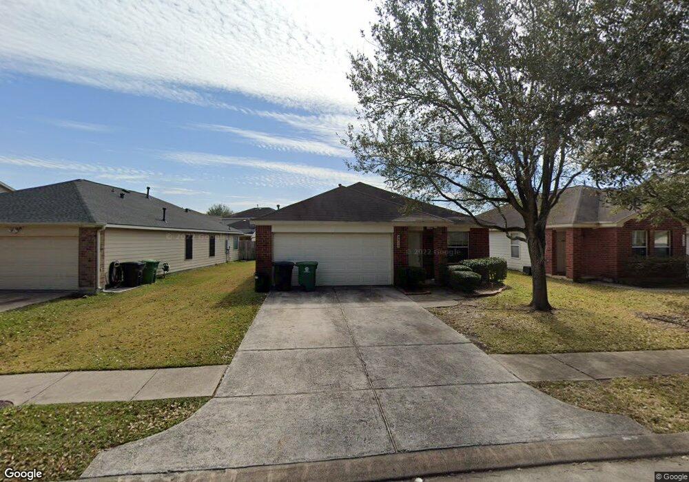 8910 Danbury Hollow Ln, Houston, TX 77075 - photo 1