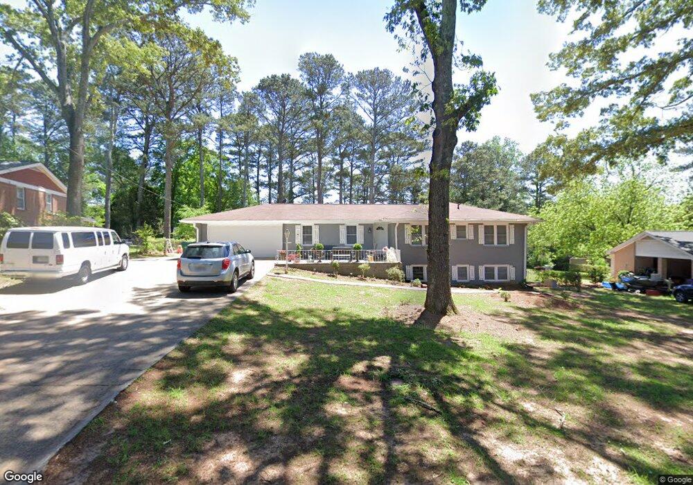 5584 Laurel Ln NW unit Acres, Lilburn, GA 30047 - photo 1