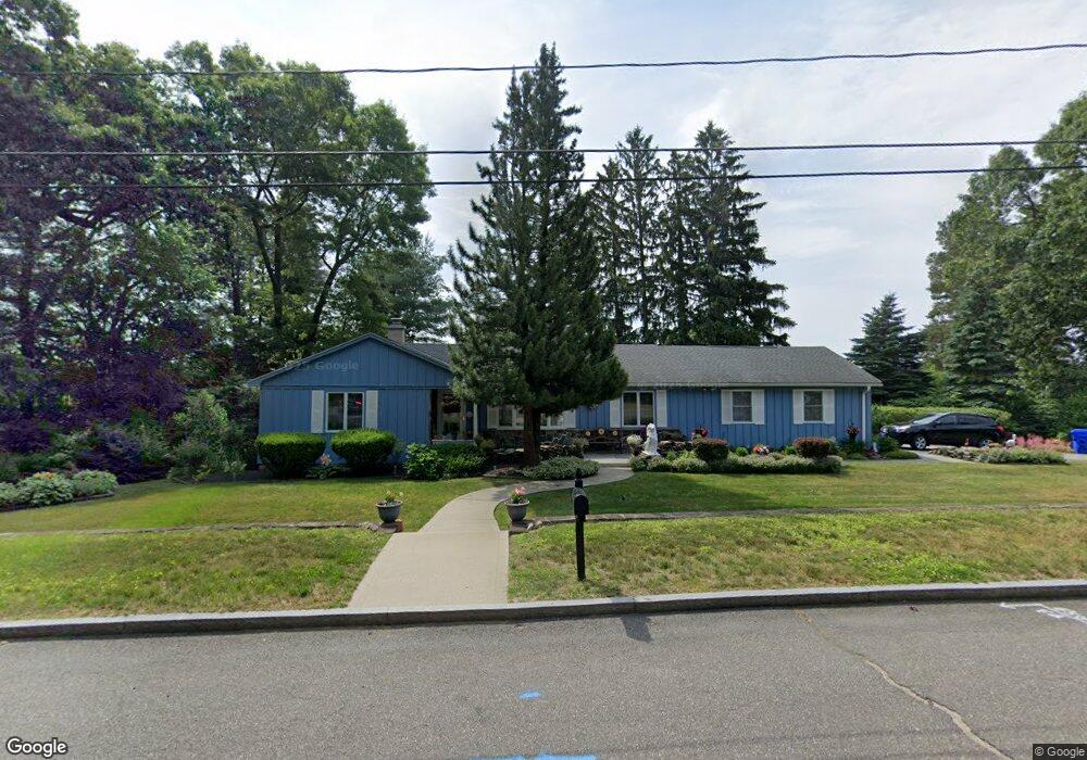 35 Meadow St, Indian Orchard, MA 01151 - photo 1