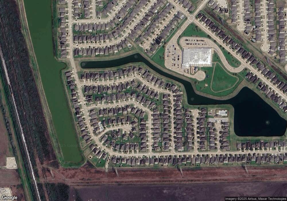 4722 Alluvial Cir, Alvin, TX 77511 - photo 1