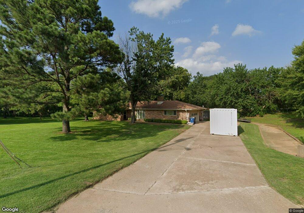 820 Layne Dr, Denison, TX 75020 - photo 1