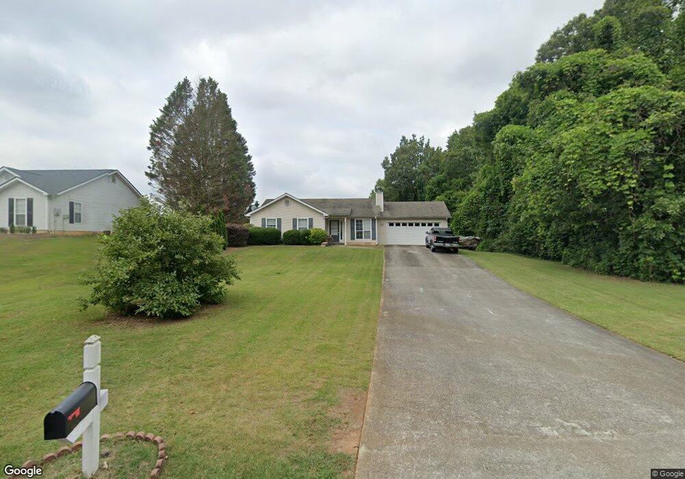 5139 Scenic View Rd, Flowery Branch, GA 30542 - photo 1