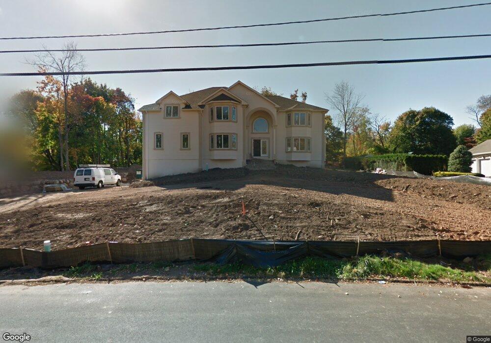 24 Parker Blvd, Monsey, NY 10952 - photo 1