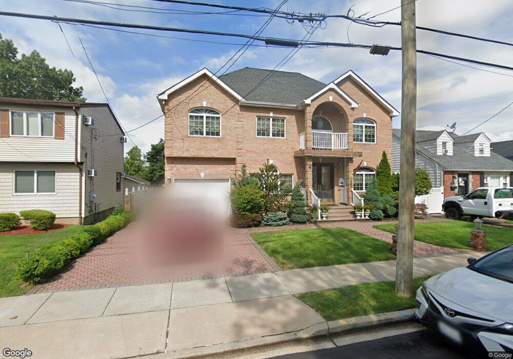 101 Barrymore Blvd, Franklin Square, NY 11010 - photo 1