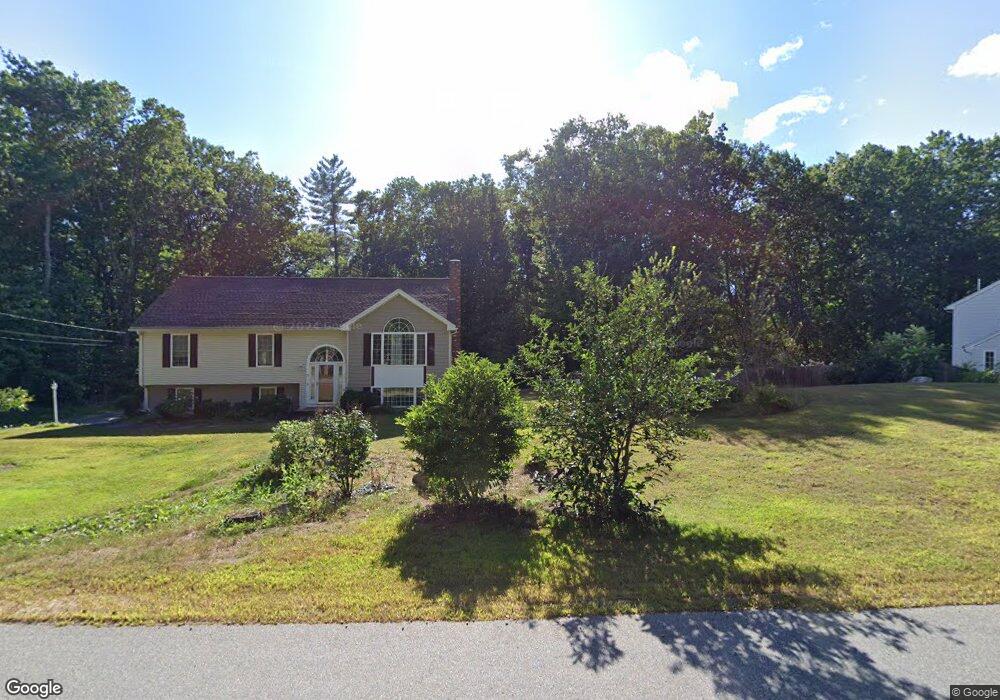 18 Spring St, Pelham, NH 03076 - photo 1