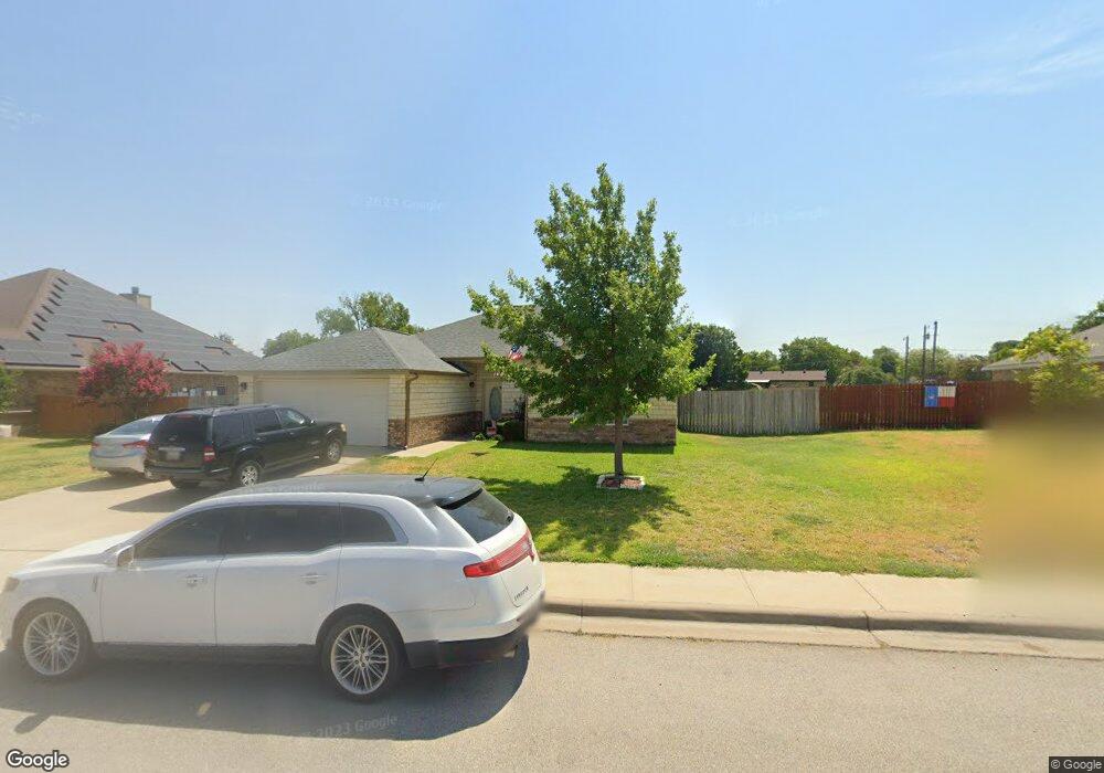 613 Macy Dr, Troy, TX 76579 - photo 1