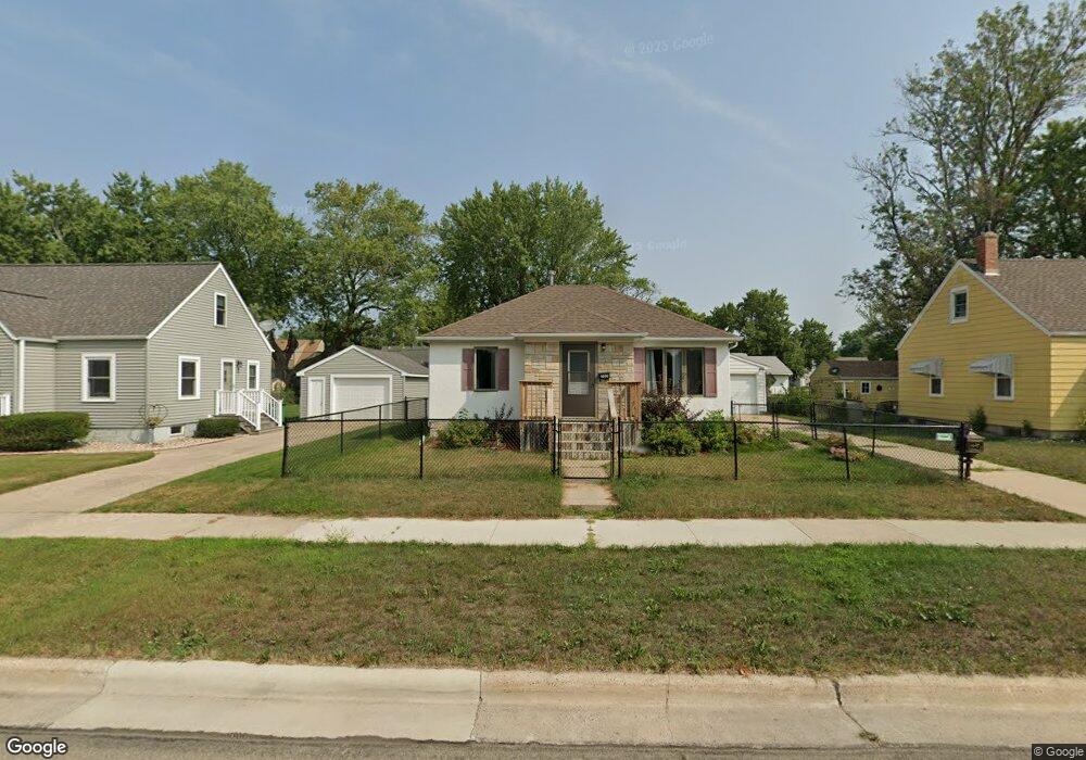 702 14th Ave SW, Austin, MN 55912 - photo 1