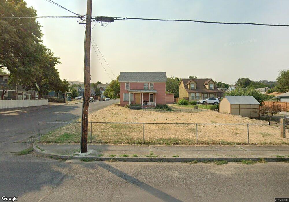 1420 E 9th St, the Dalles, OR 97058 - photo 1