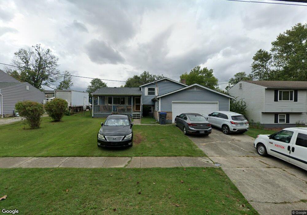 8215 Pennsylvania Run Rd, Louisville, KY 40228 - photo 1