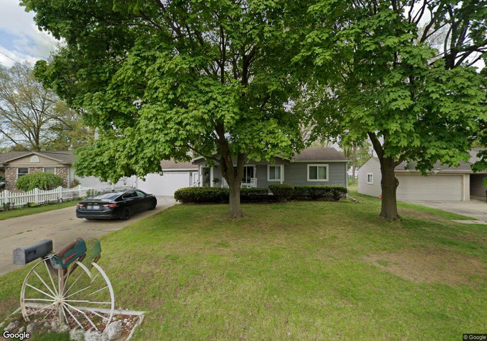 4300 Ashlawn Dr, Flint, MI 48507 - photo 1