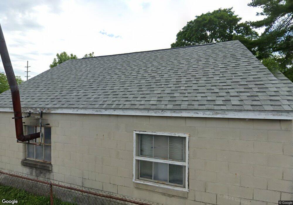 501 Elaine Rd, Columbus, OH 43213 - photo 1