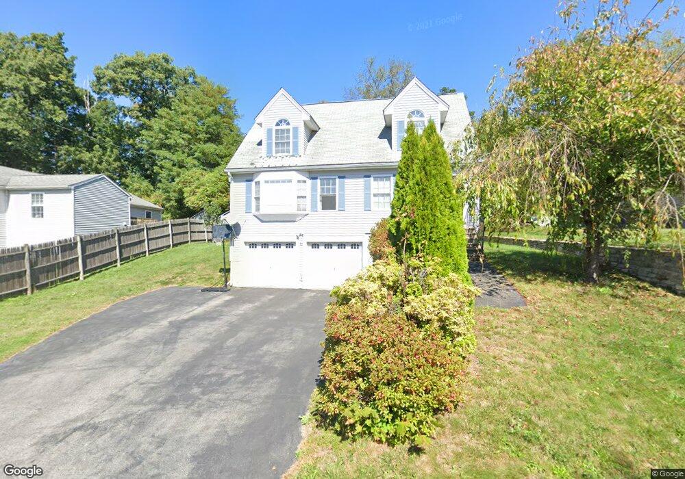 28 Iroquois St, Worcester, MA 01602 - photo 1