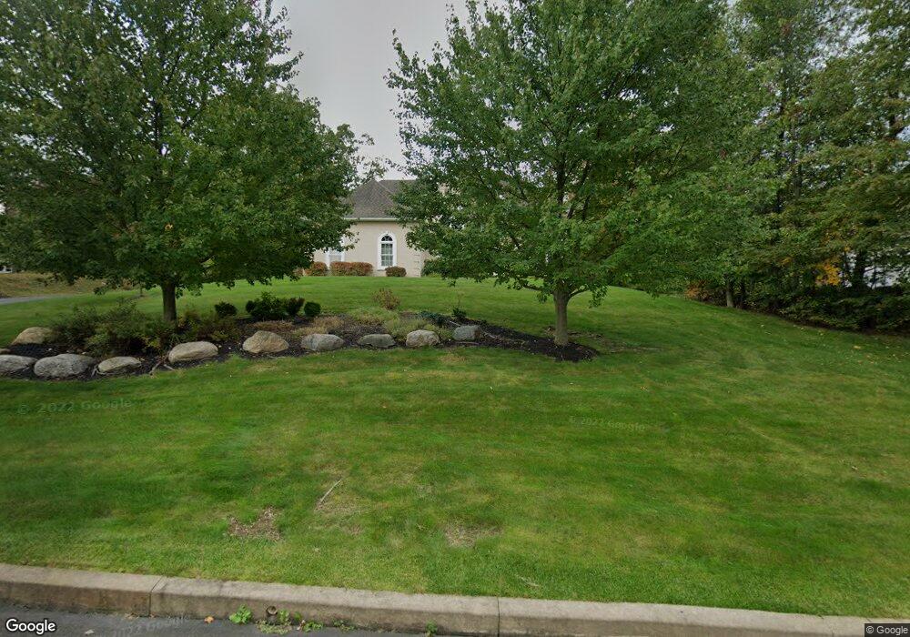 23 Kipling Dr, Moosic, PA 18507 - photo 1